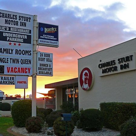 Charles Sturt Motor Inn Вест-Вайалонг Екстер'єр фото